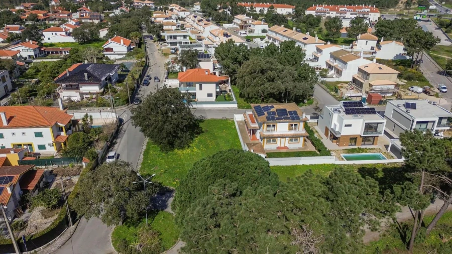 Terreno para Venda em Sesimbra (Castelo) Foto 2