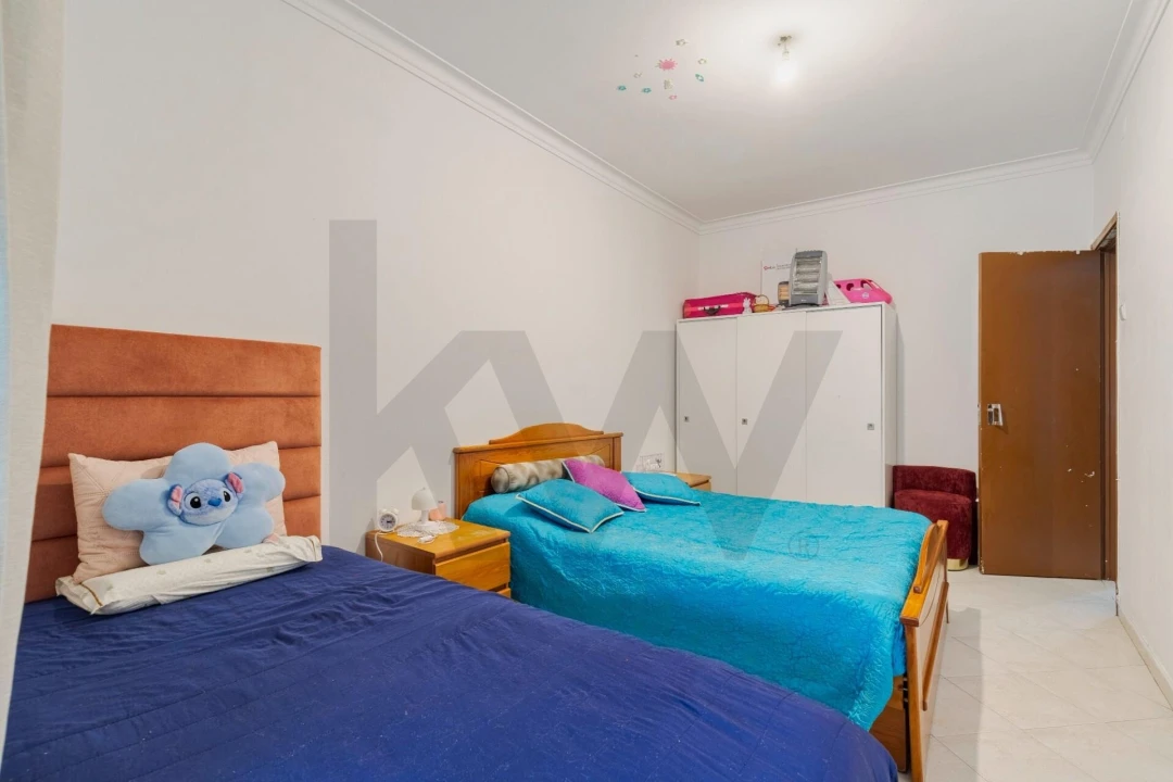Apartamento T2 para Venda em Charneca de Caparica e Sobreda Foto 19