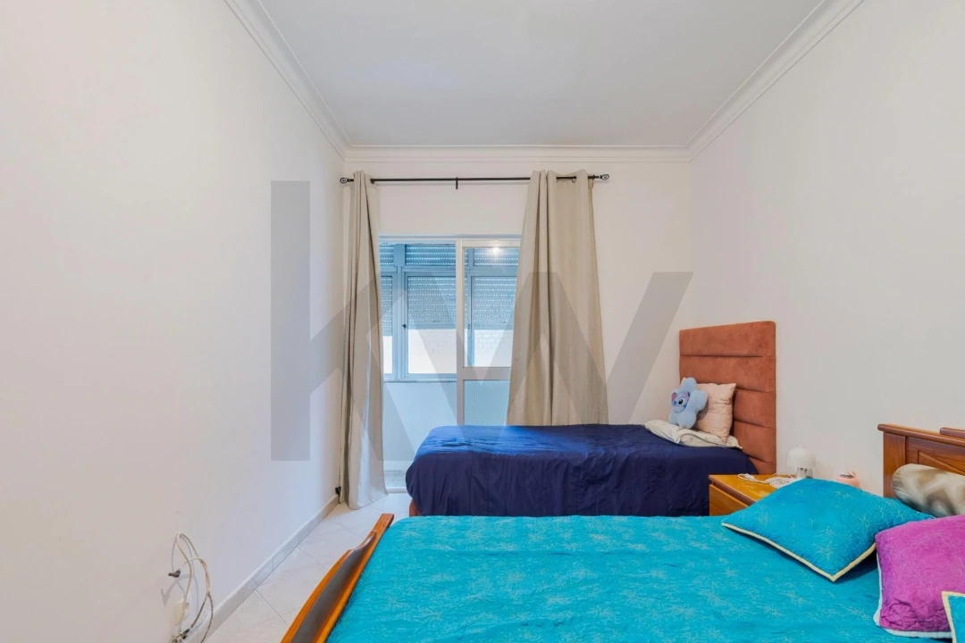 Apartamento T2 para Venda em Charneca de Caparica e Sobreda Foto 18