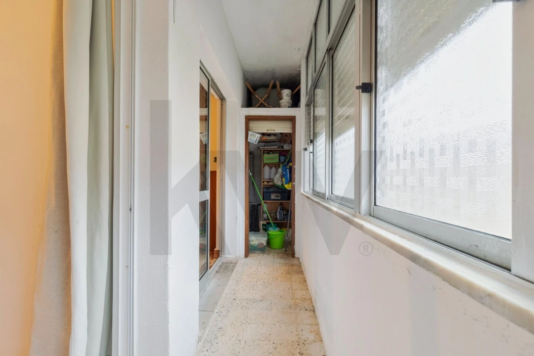 Apartamento T2 para Venda em Charneca de Caparica e Sobreda Foto 20