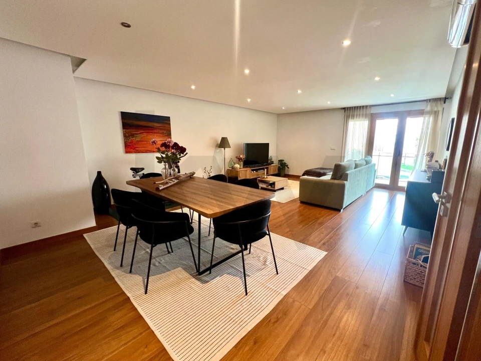 Apartamento T2 para Arrendamento em Odivelas Foto 1