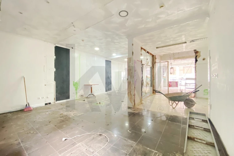 Loja para Arrendamento em Massamá e Monte Abraão Foto 6