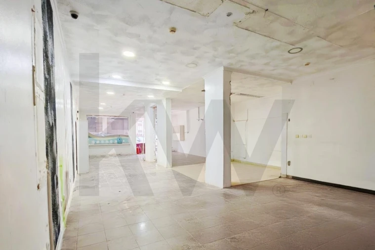 Loja para Arrendamento em Massamá e Monte Abraão Foto 3