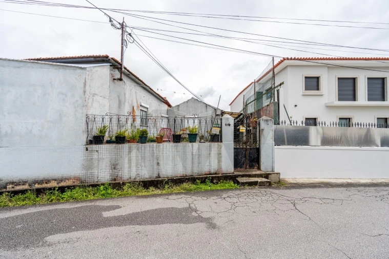 Moradia T3 para Venda em Grijó e Sermonde Foto 25