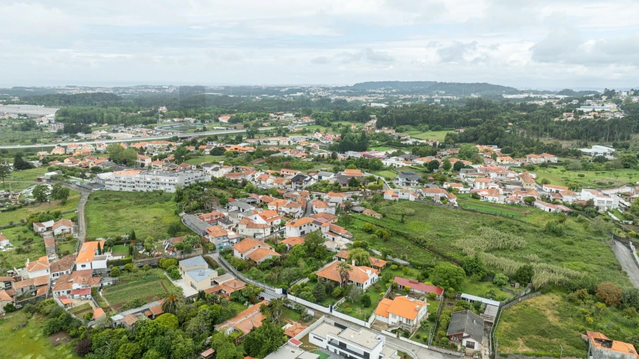 Moradia T3 para Venda em Grijó e Sermonde Foto 21