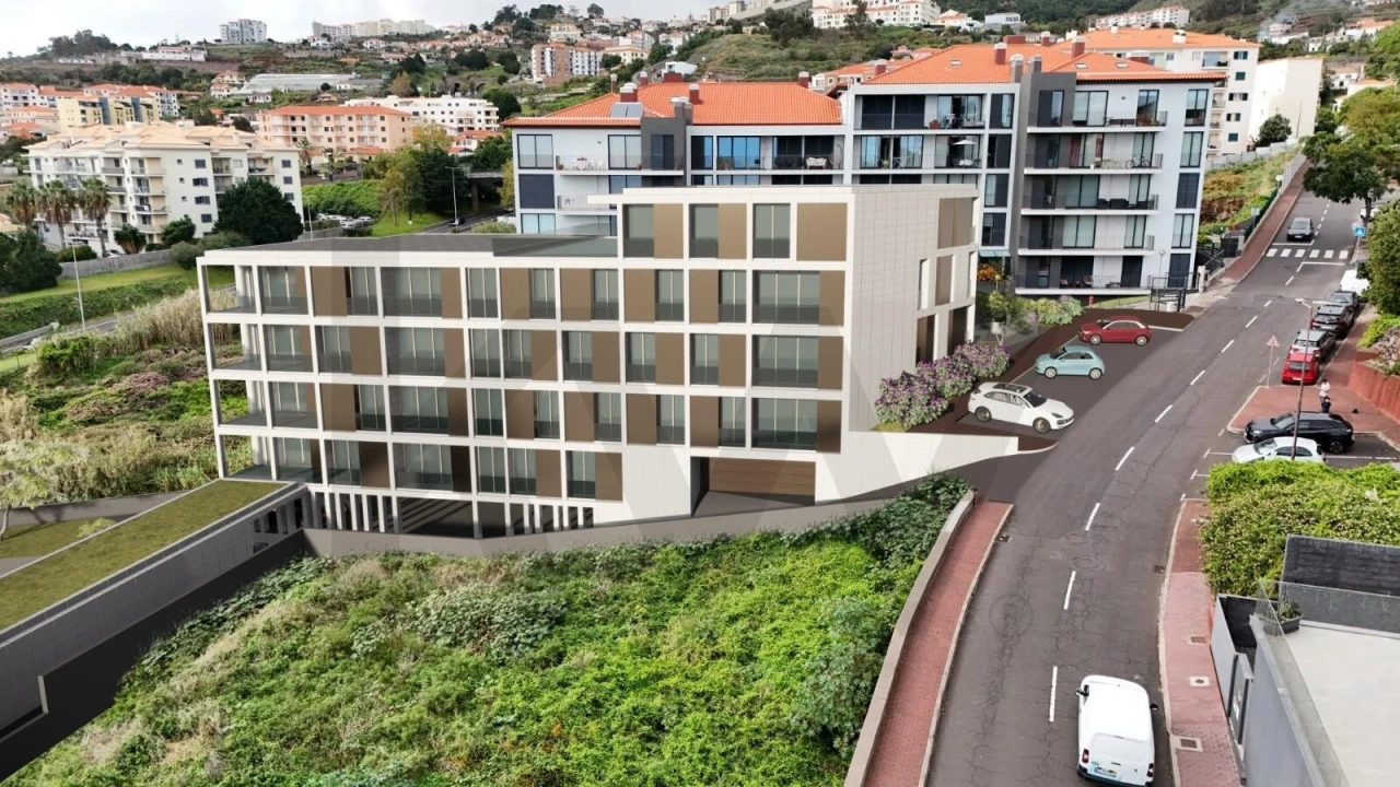 Apartamento T1 para Venda em Caniço Foto 3