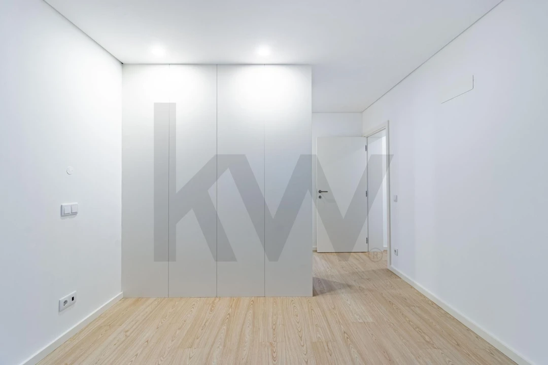 Apartamento T3 para Venda em Santa Maria de Lamas Foto 24