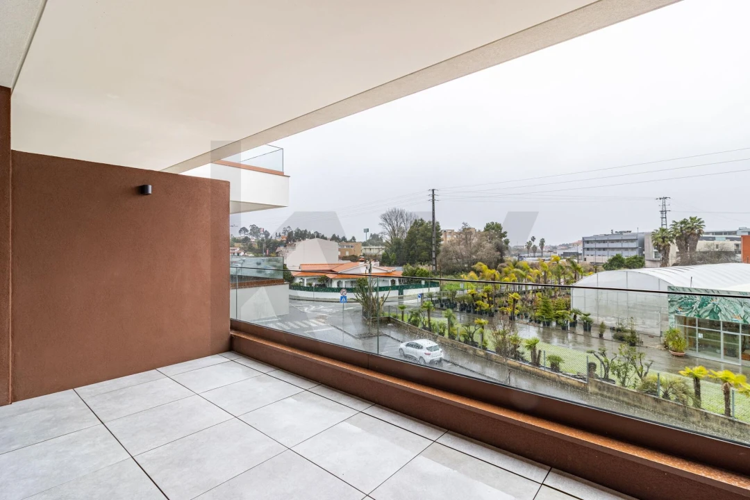 Apartamento T3 para Venda em Santa Maria de Lamas Foto 10