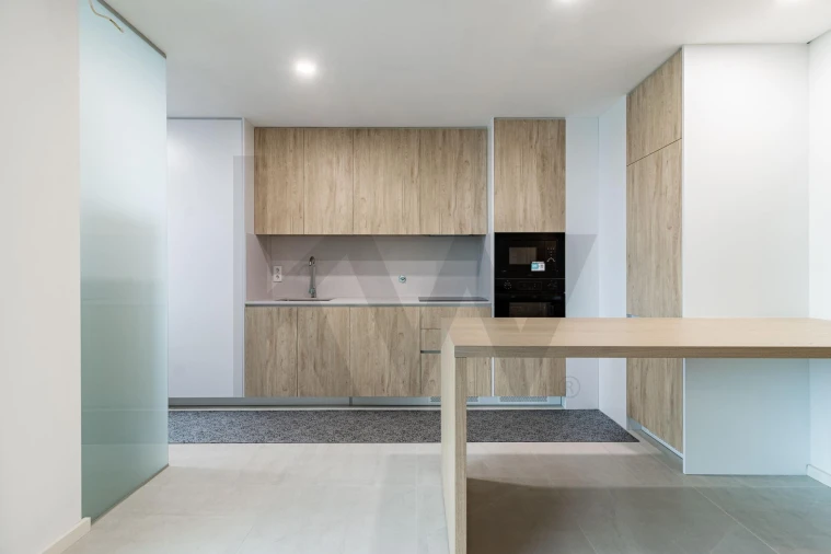 Apartamento T3 para Venda em Santa Maria de Lamas Foto 3