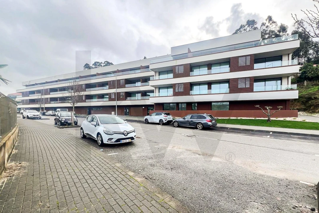 Apartamento T3 para Venda em Santa Maria de Lamas Foto 29