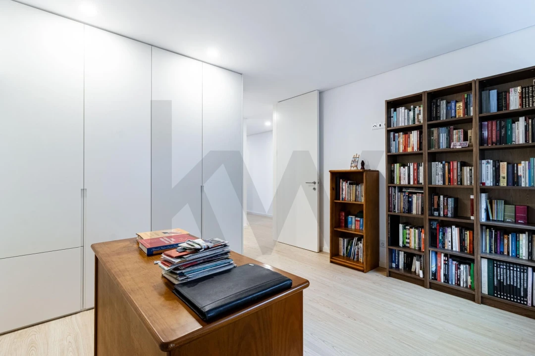 Apartamento T3 para Venda em Santa Maria de Lamas Foto 19