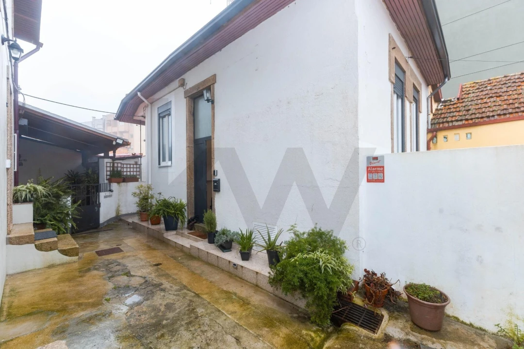 Moradia T2 para Venda em Mafamude e Vilar do Paraíso Foto 1