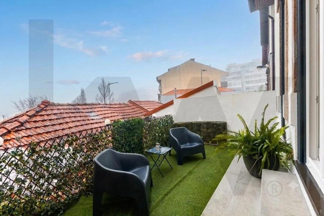 Moradia T2 para Venda em Mafamude e Vilar do Paraíso Foto 1