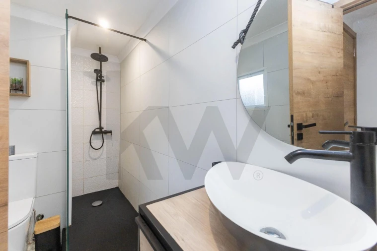 Moradia T2 para Venda em Mafamude e Vilar do Paraíso Foto 18