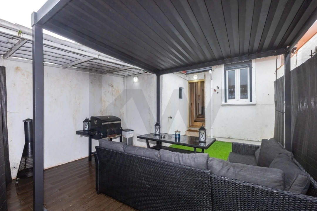 Moradia T2 para Venda em Mafamude e Vilar do Paraíso Foto 27