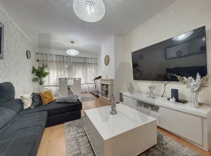 Apartamento T3 para Venda em Romeira e Várzea Foto 3