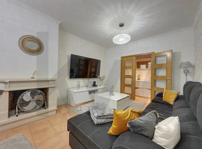 Apartamento T3 para Venda em Romeira e Várzea