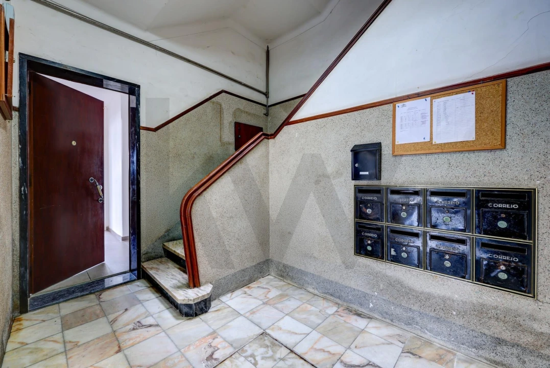 Apartamento T3 para Venda em Almada, Cova da Piedade, Pragal e Cacilhas Foto 50