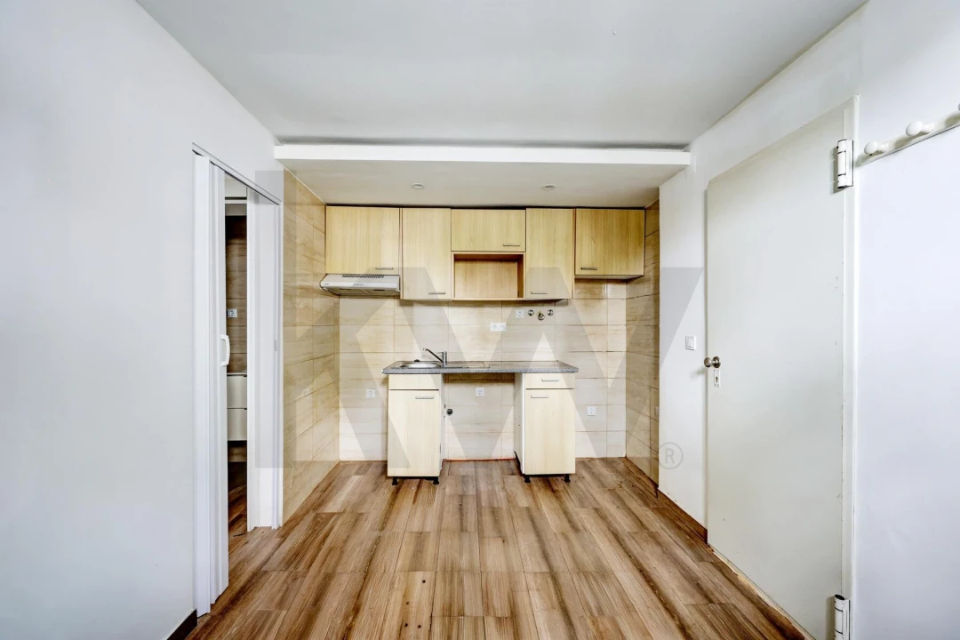 Apartamento T3 para Venda em Almada, Cova da Piedade, Pragal e Cacilhas Foto 39