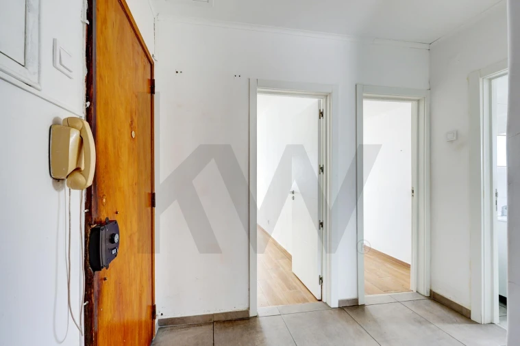 Apartamento T3 para Venda em Almada, Cova da Piedade, Pragal e Cacilhas Foto 22