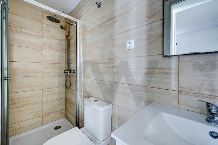 Apartamento T3 para Venda em Almada, Cova da Piedade, Pragal e Cacilhas Foto 45