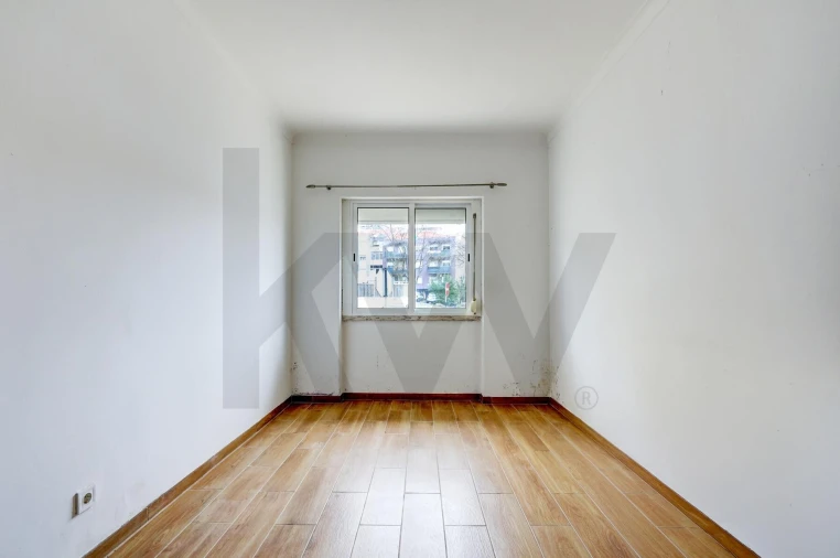 Apartamento T3 para Venda em Almada, Cova da Piedade, Pragal e Cacilhas Foto 25