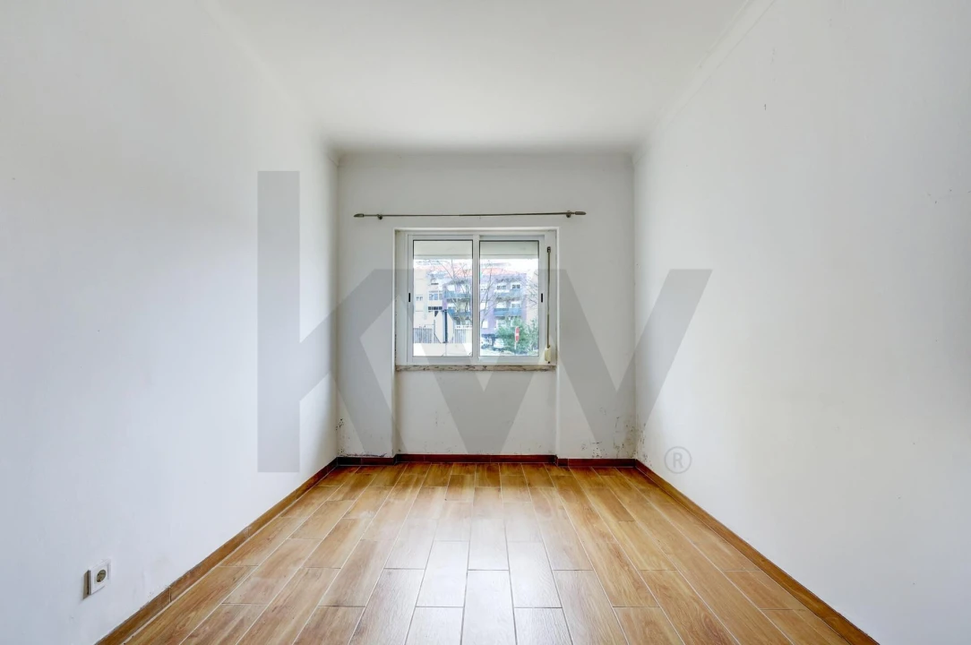 Apartamento T3 para Venda em Almada, Cova da Piedade, Pragal e Cacilhas Foto 25