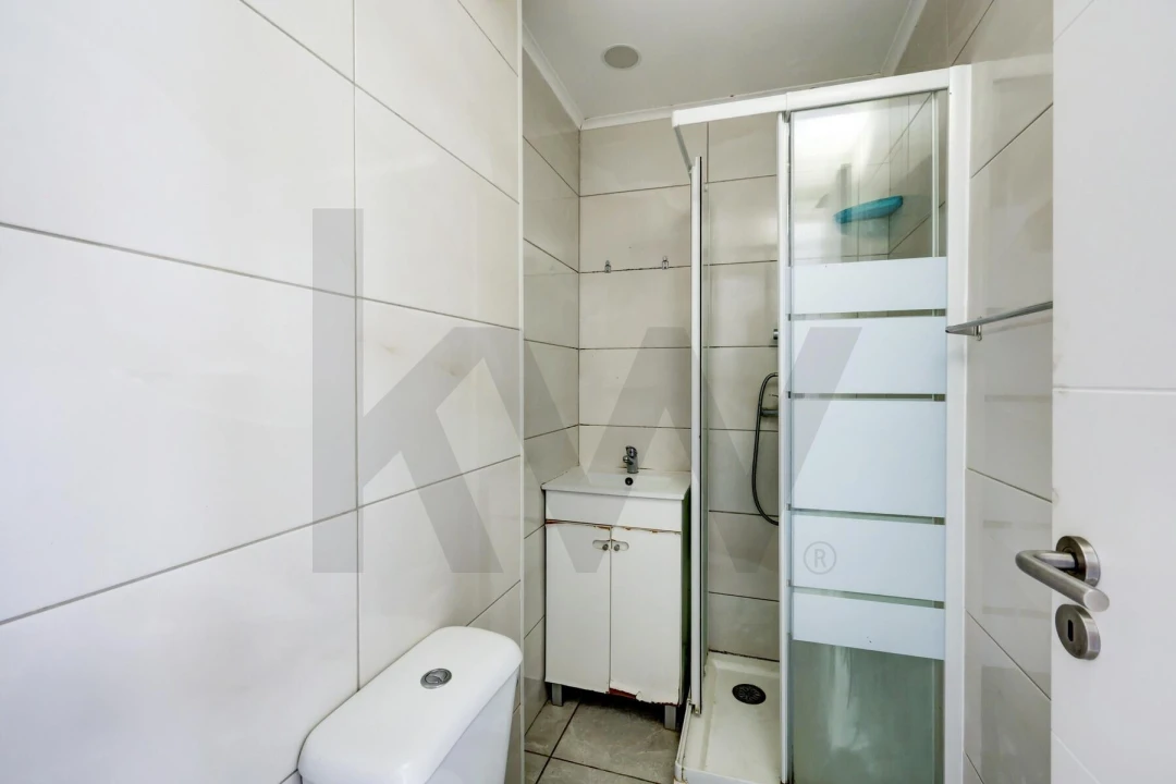 Apartamento T3 para Venda em Almada, Cova da Piedade, Pragal e Cacilhas Foto 21