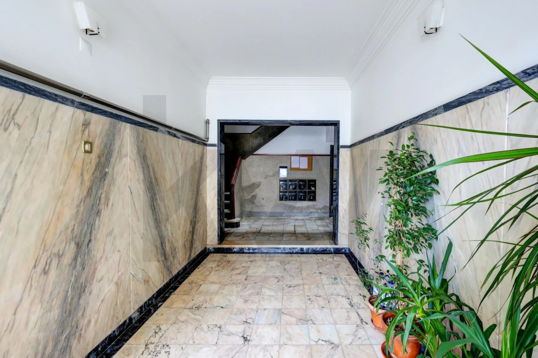 Apartamento T3 para Venda em Almada, Cova da Piedade, Pragal e Cacilhas Foto 51