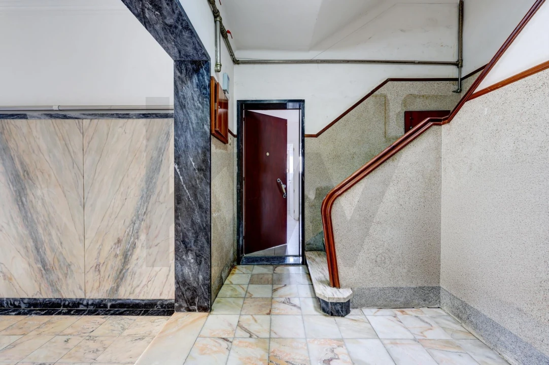 Apartamento T3 para Venda em Almada, Cova da Piedade, Pragal e Cacilhas Foto 49