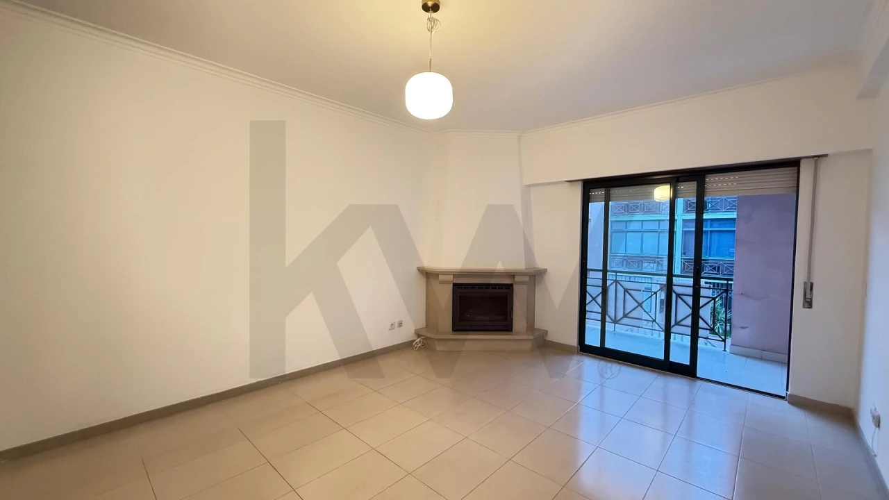 Apartamento T2 para Venda em Alcabideche Foto 5