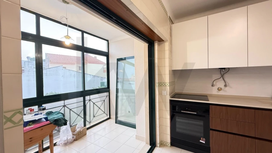 Apartamento T2 para Venda em Alcabideche Foto 4