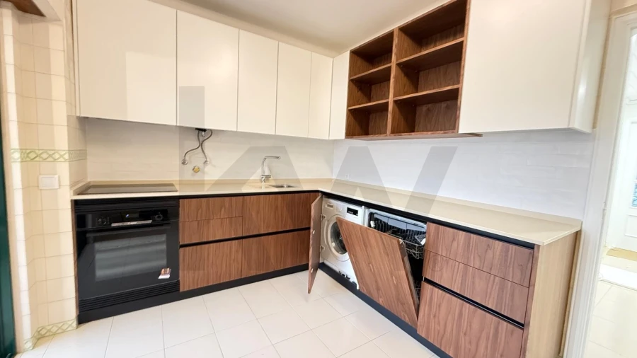 Apartamento T2 para Venda em Alcabideche Foto 3