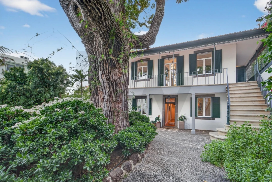 Moradia T4 para Venda em Funchal (Se) Foto 3