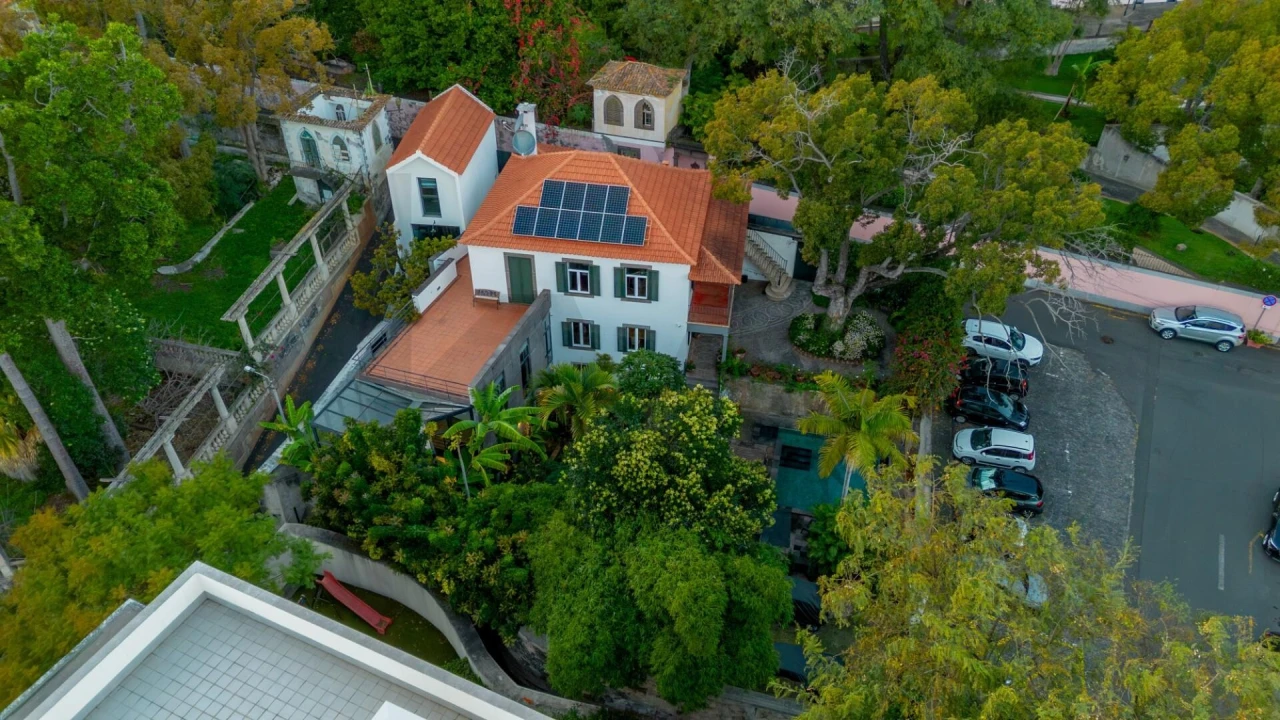 Moradia T4 para Venda em Funchal (Se) Foto 7