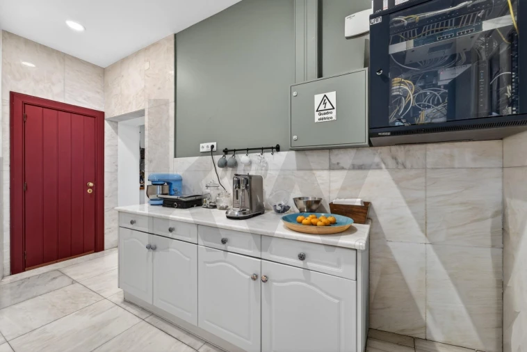 Moradia T4 para Venda em Funchal (Se) Foto 33