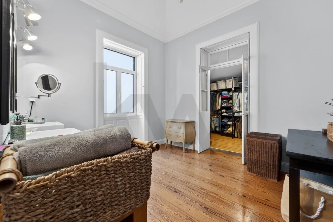 Moradia T4 para Venda em Funchal (Se) Foto 8