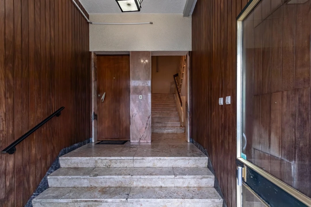 Apartamento T2 para Arrendamento em Carcavelos e Parede Foto 27