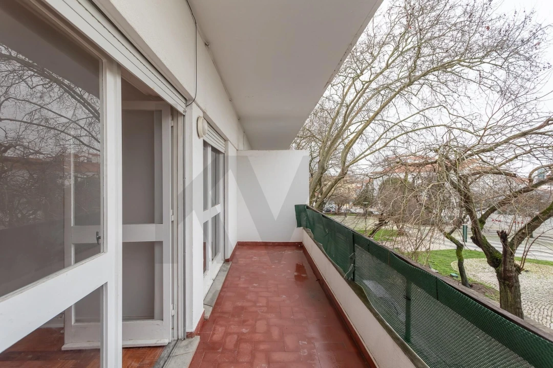 Apartamento T2 para Arrendamento em Carcavelos e Parede Foto 7