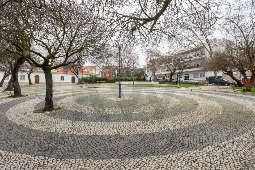 Apartamento T2 para Arrendamento em Carcavelos e Parede Foto 26