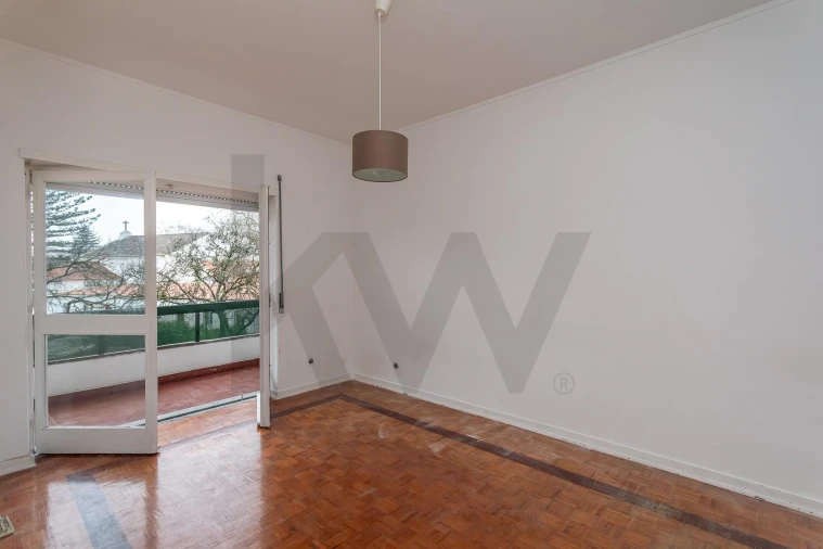 Apartamento T2 para Arrendamento em Carcavelos e Parede Foto 3