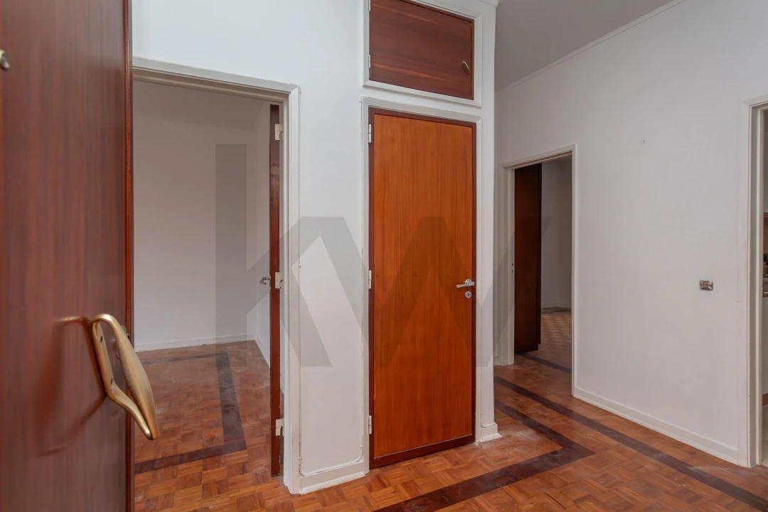 Apartamento T2 para Arrendamento em Carcavelos e Parede Foto 11