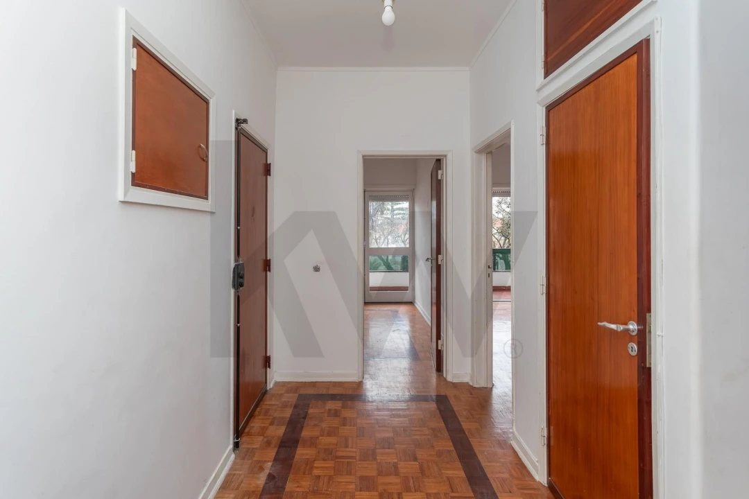 Apartamento T2 para Arrendamento em Carcavelos e Parede Foto 9