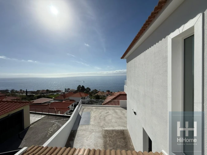 Moradia T3 para Venda em Santa Cruz Foto 3