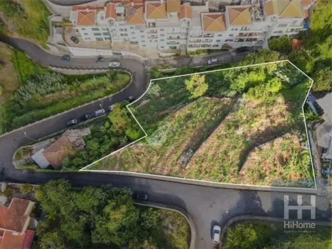 Terreno para Venda em Funchal (Santa Maria Maior) Foto 1