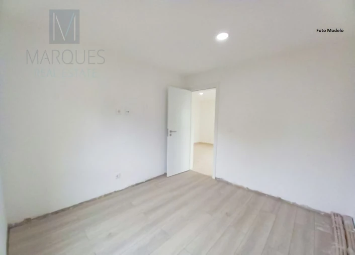 Apartamento T1 para Venda em Baixa da Banheira e Vale da Amoreira Foto 6
