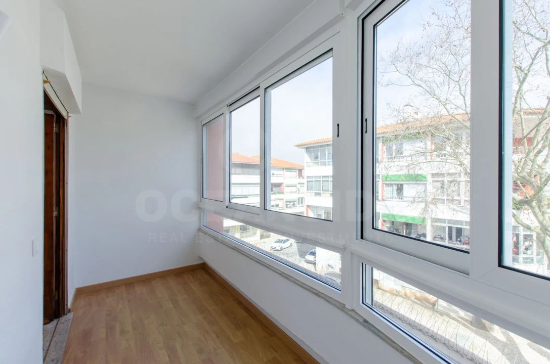 Apartamento T1 para Arrendamento em Alcabideche Foto 8