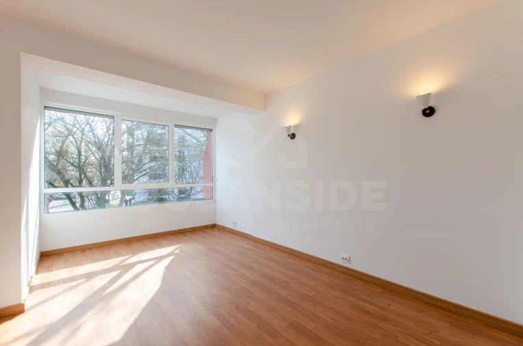 Apartamento T1 para Arrendamento em Alcabideche Foto 15