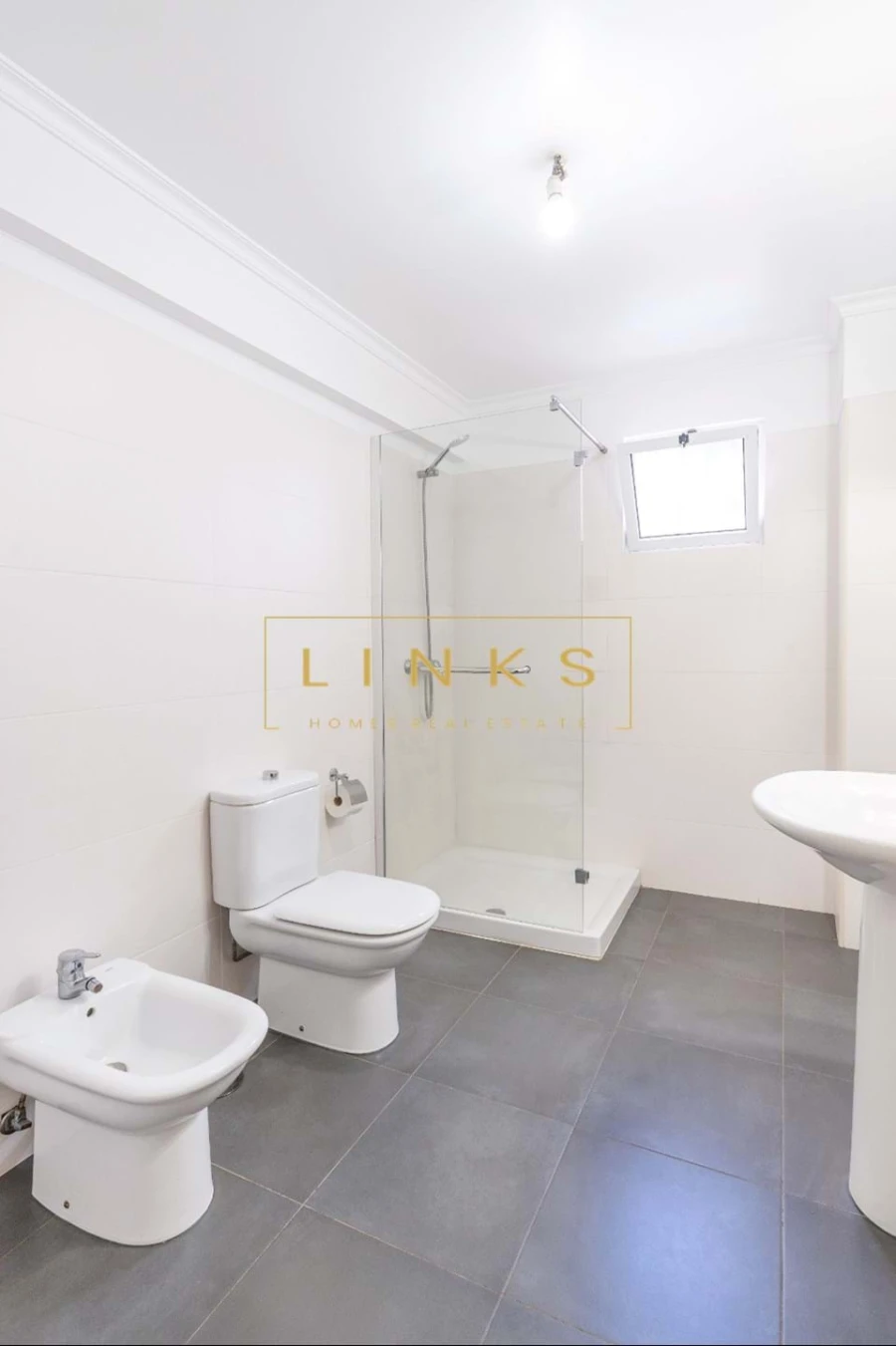 Apartamento T3 para Venda em Caniço Foto 18