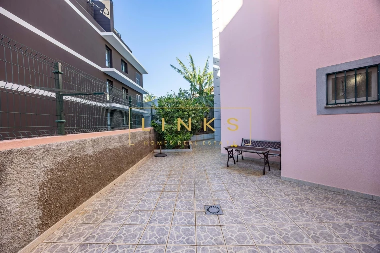 Apartamento T3 para Venda em Caniço Foto 28